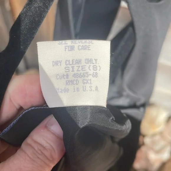 Little black dress perfect for a night out!! - Picture 4 of 4